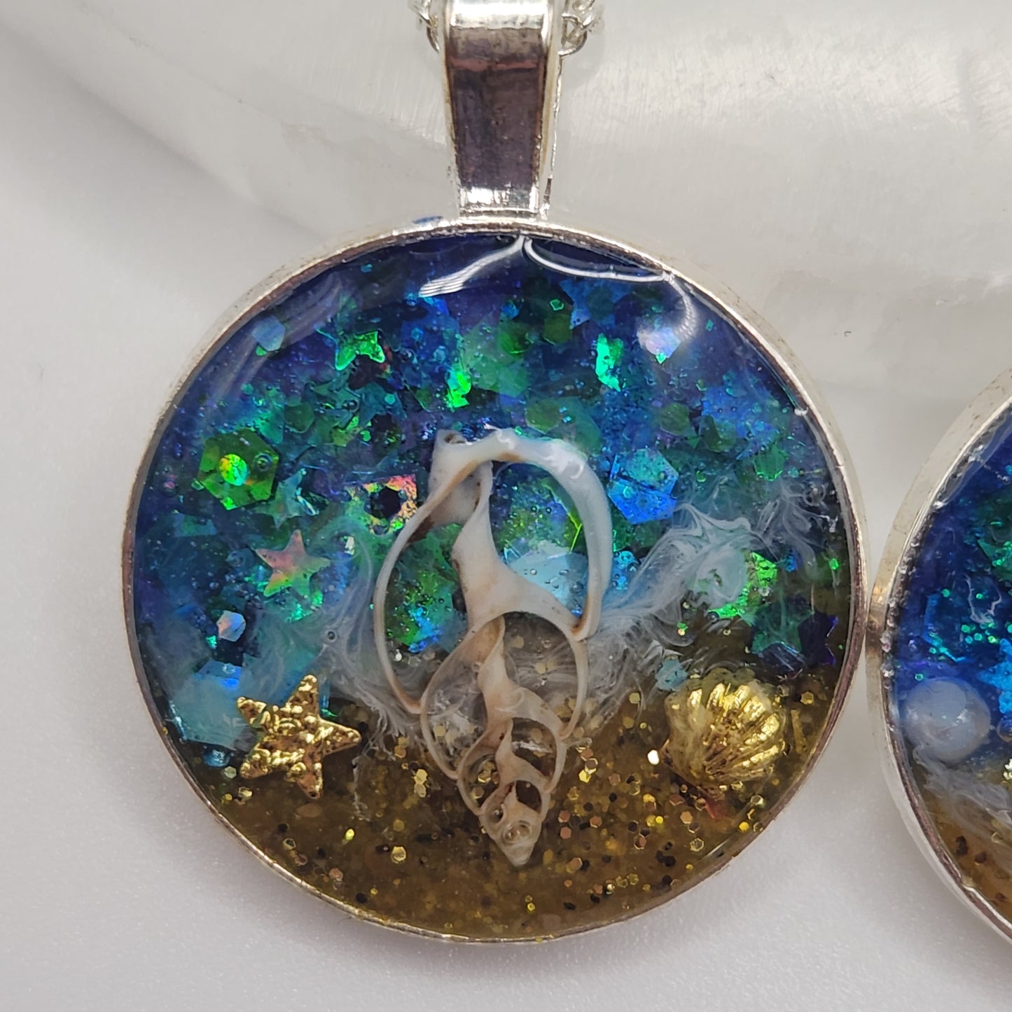 beachy necklace