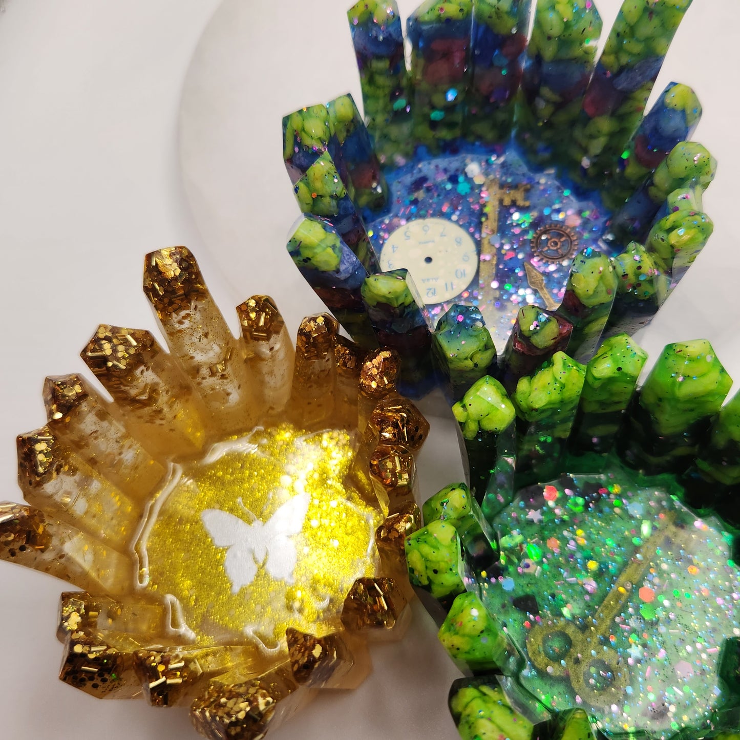 Crystal molded trinket holder